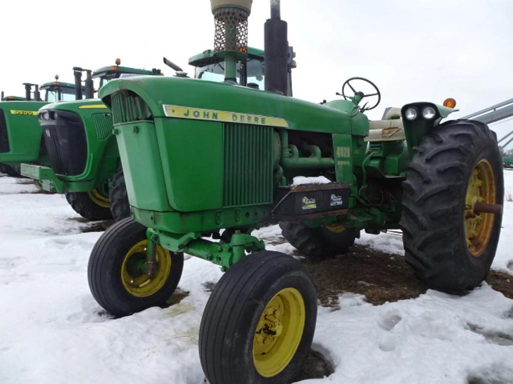 Image of John Deere 4020 Primary image