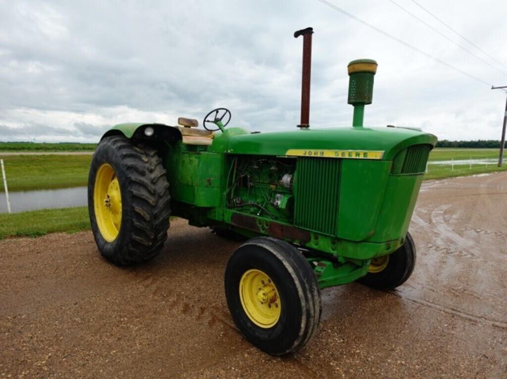 Image of John Deere 5010 Primary image