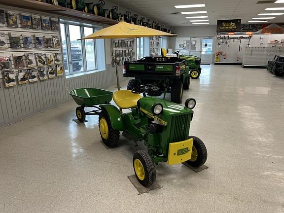 Image of John Deere 110 equipment image 1