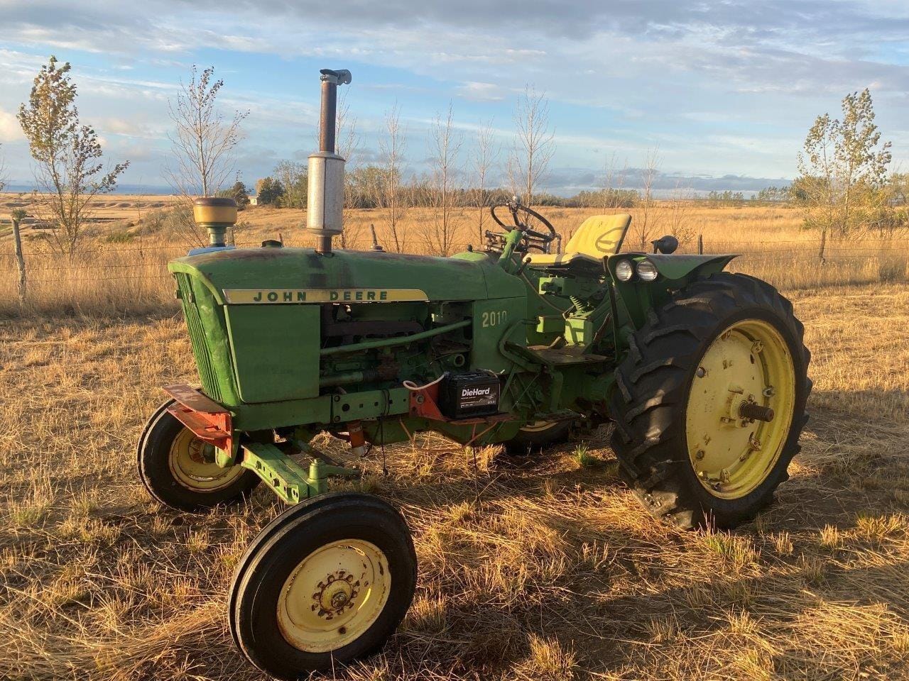 Main image John Deere 2010