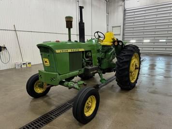 Main image John Deere 3020
