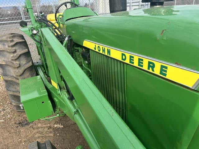 Image of John Deere 3020 equipment image 3
