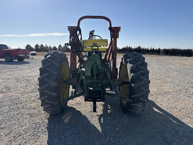 Image of John Deere 3020 equipment image 4