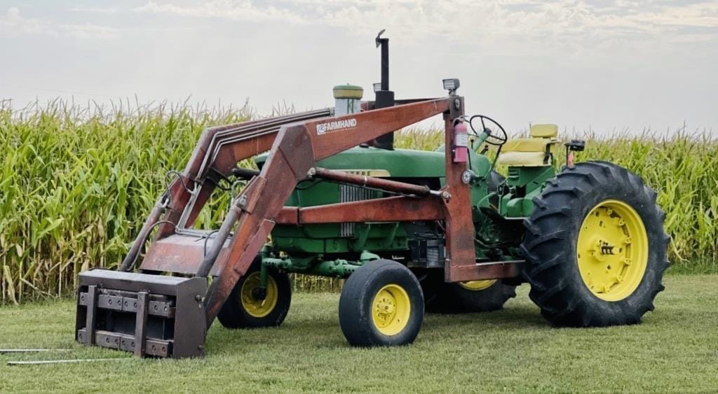 Main image John Deere 4010