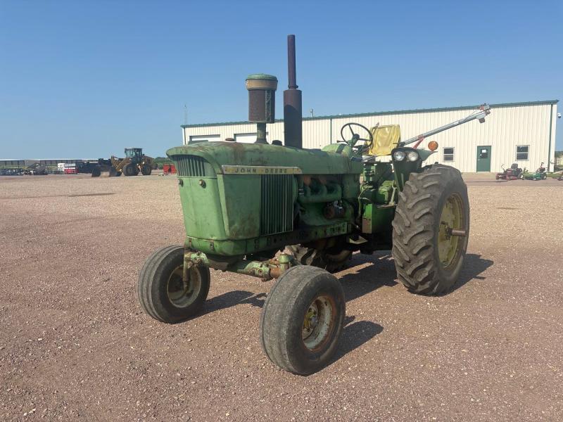 Image of John Deere 4020 Primary image
