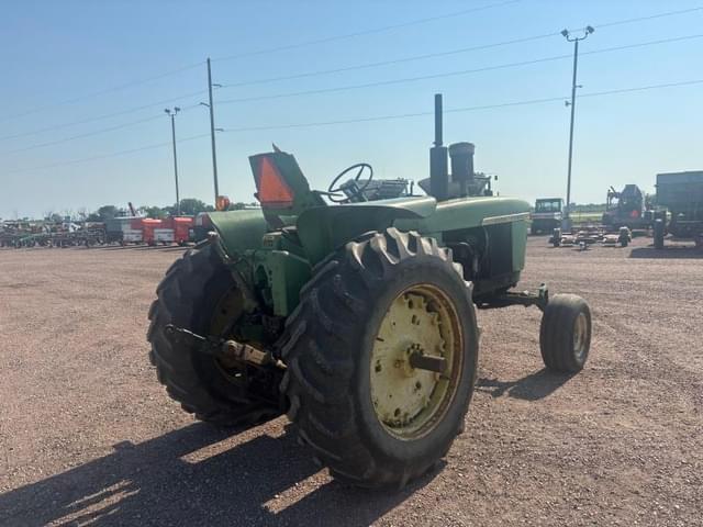 Image of John Deere 4020 equipment image 3