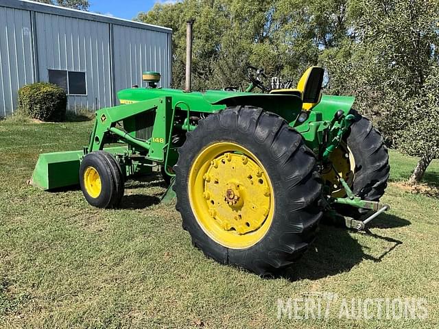 Image of John Deere 4020 equipment image 2