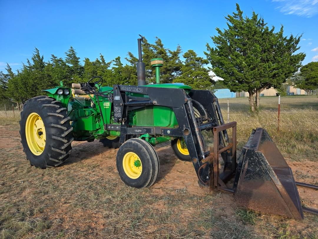 Image of John Deere 4020 Primary image