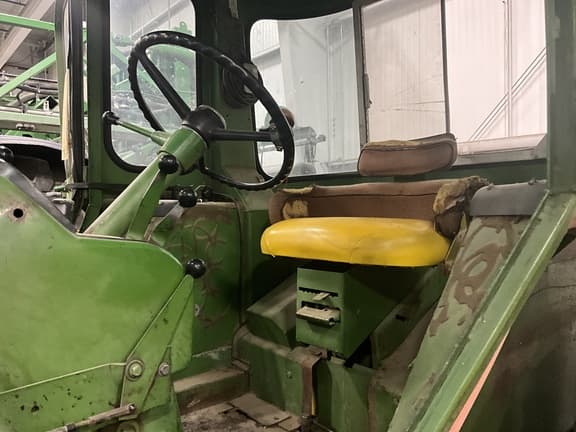 Image of John Deere 4020 equipment image 2