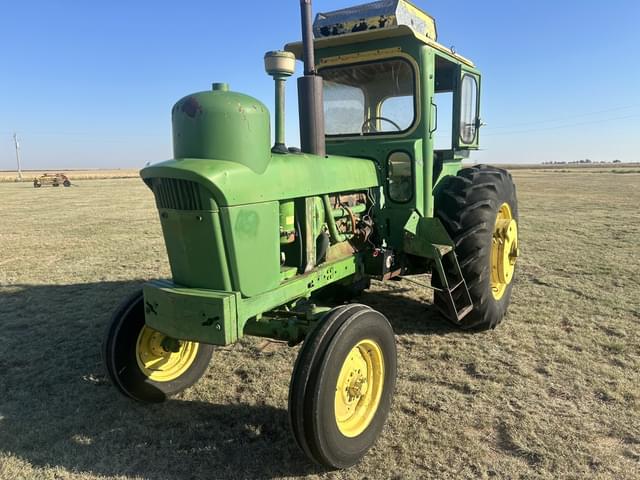 Image of John Deere 4020 equipment image 1