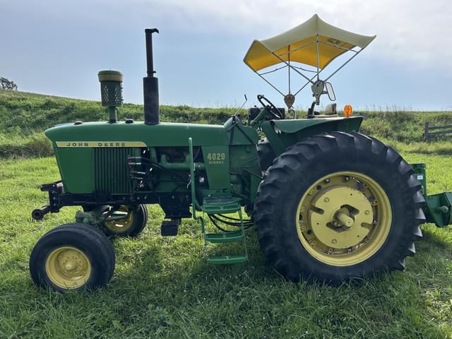 Image of John Deere 4020 equipment image 3