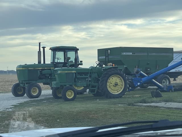 Image of John Deere 4020 equipment image 2