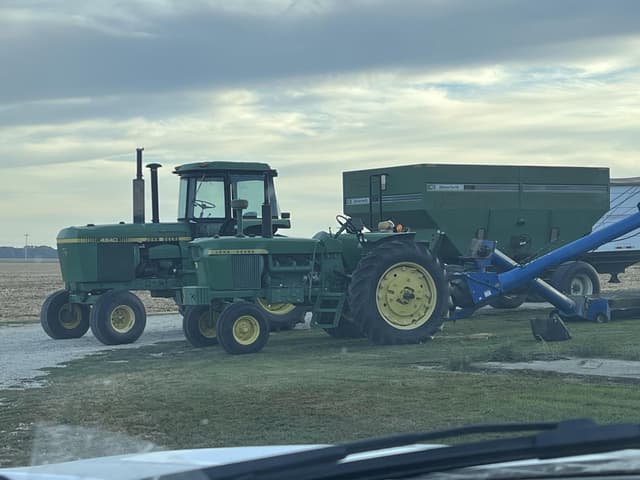 Image of John Deere 4020 equipment image 2