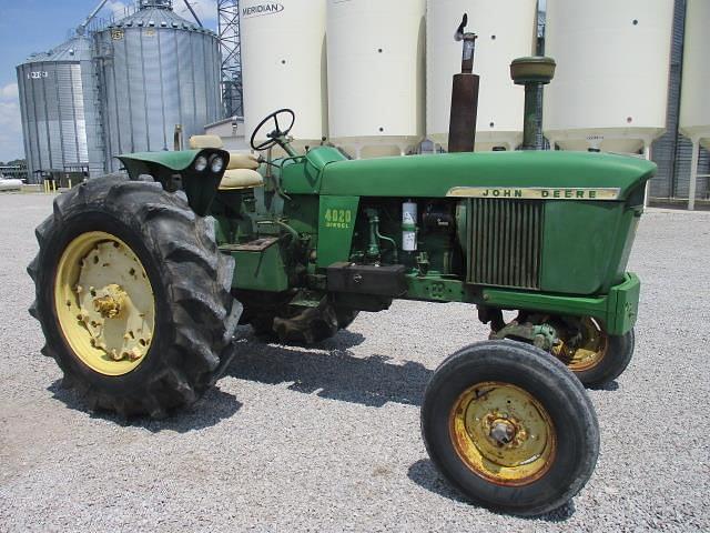 Image of John Deere 4020 equipment image 1