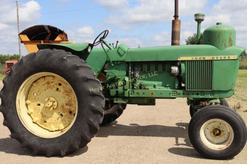 1964 John Deere 4020 Equipment Image0