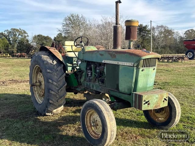Image of John Deere 4020 equipment image 4