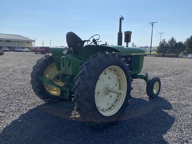 Image of John Deere 4020 equipment image 4