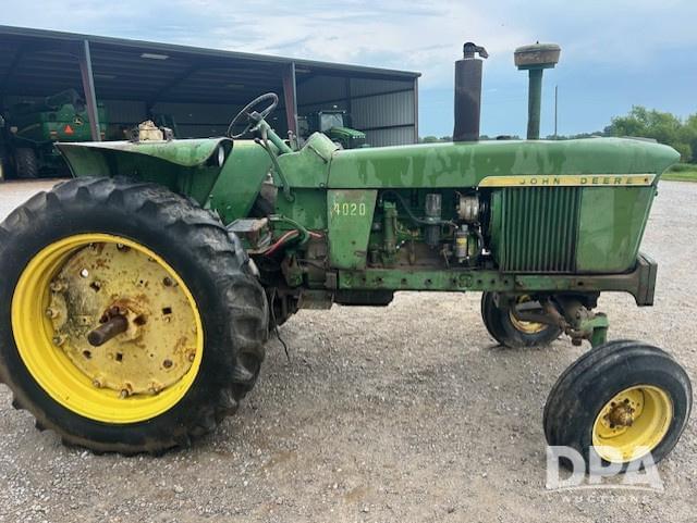 Image of John Deere 4020 Primary image