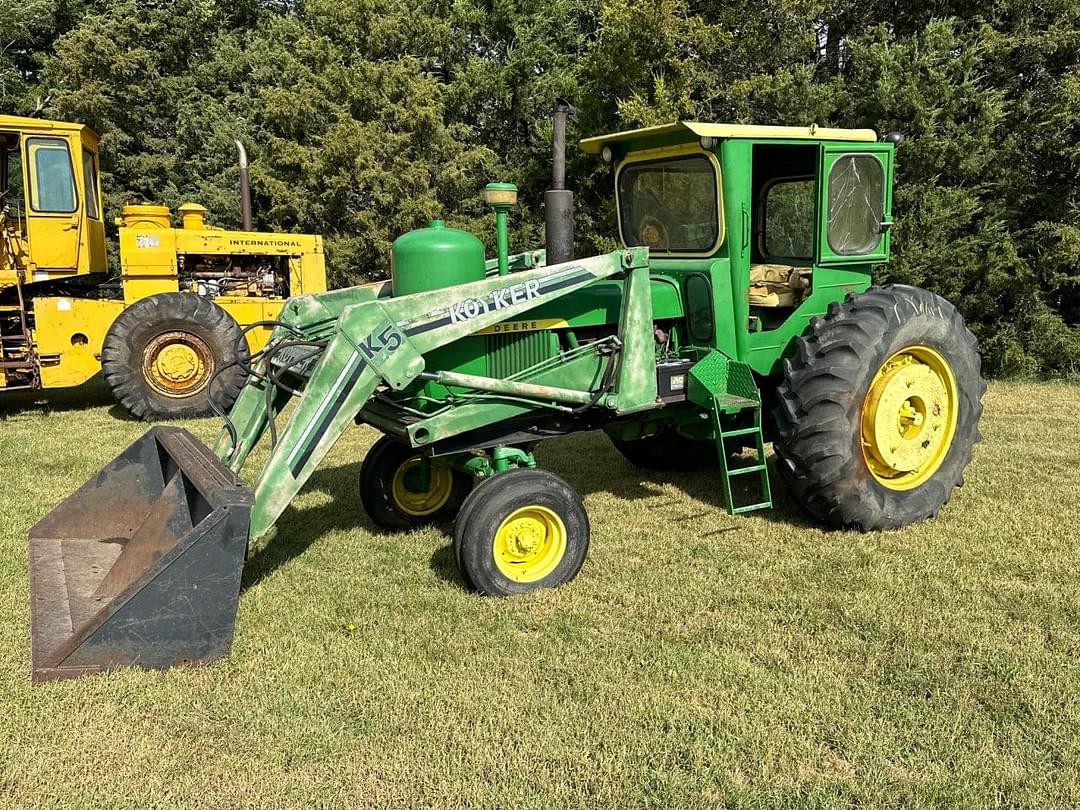 Image of John Deere 4020 Primary image