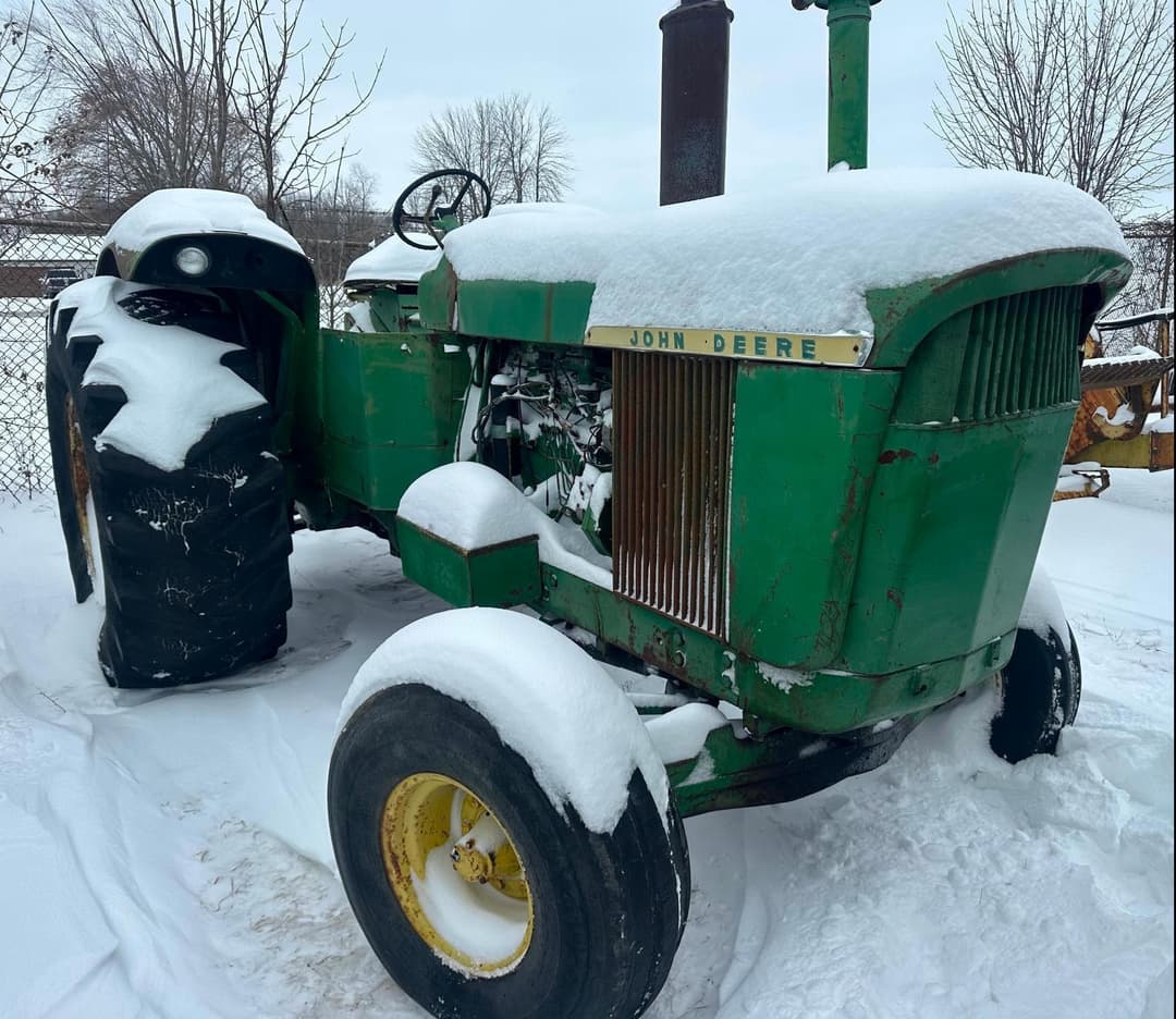 Image of John Deere 5010 Primary image