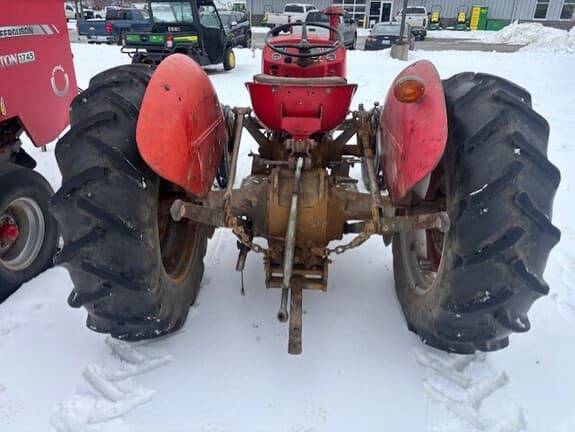 Image of Massey Ferguson 135 equipment image 4