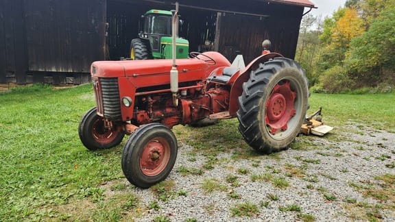 Main image Massey Ferguson 65