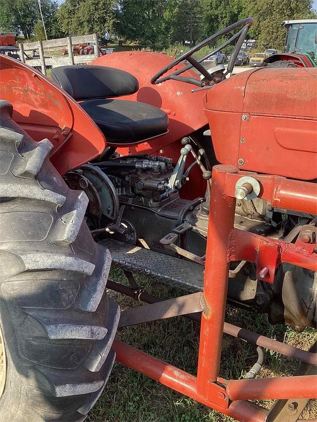 Image of Massey Ferguson 65 equipment image 3