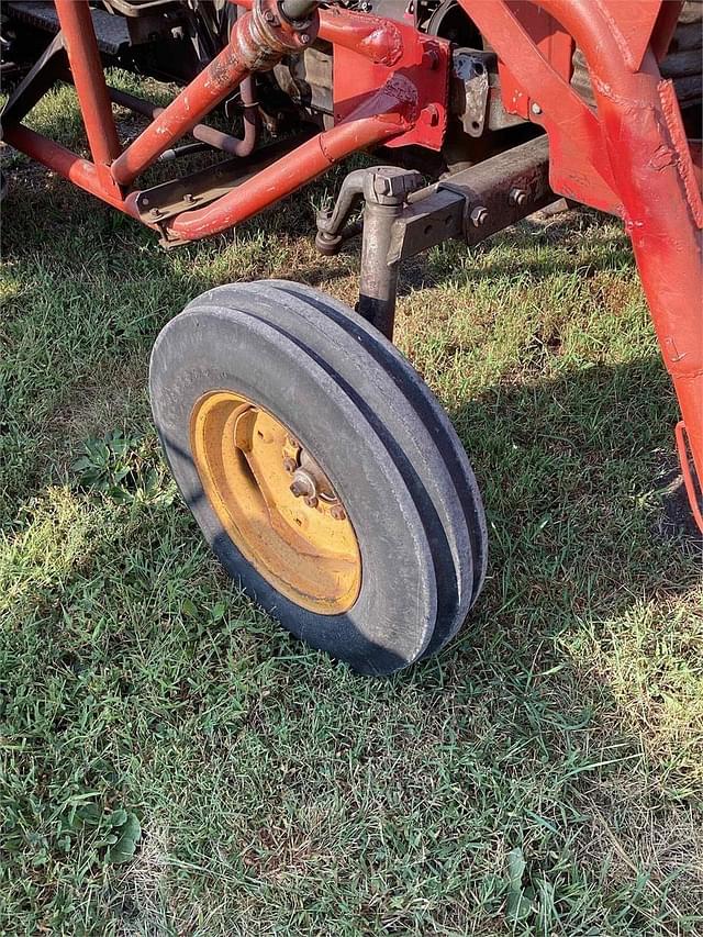 Image of Massey Ferguson 65 equipment image 2