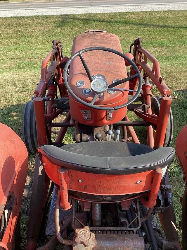 Image of Massey Ferguson 65 equipment image 3