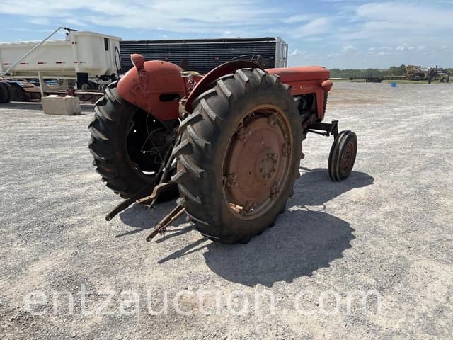 Image of Massey Ferguson 65 equipment image 4