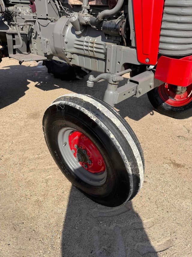 Image of Massey Ferguson Super 90 equipment image 2