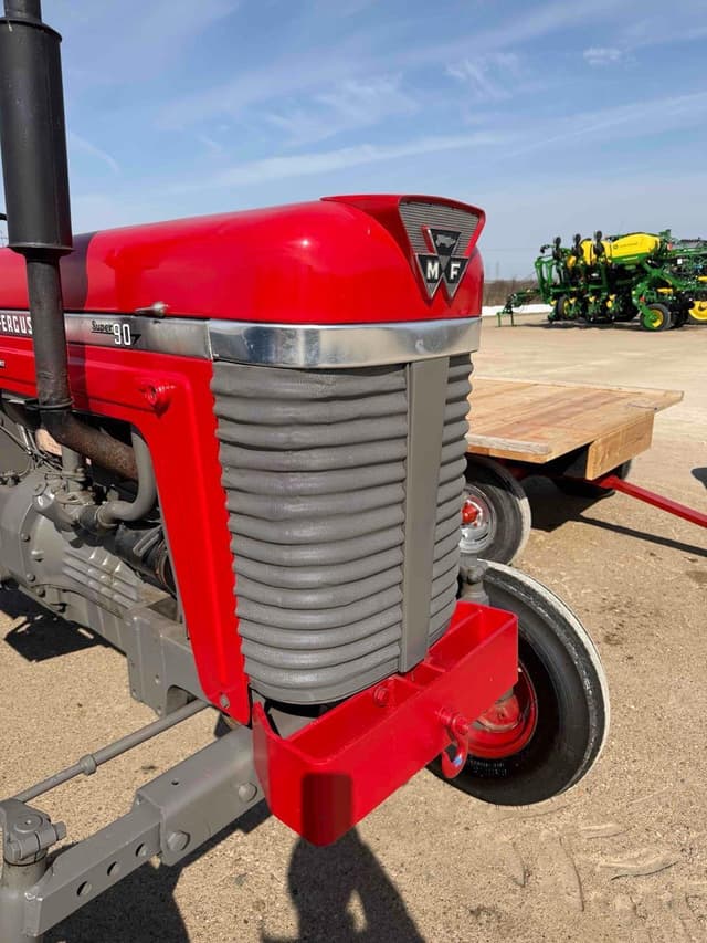 Image of Massey Ferguson Super 90 equipment image 1
