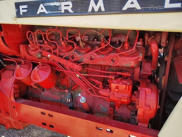 Image of International Harvester 706 equipment image 3