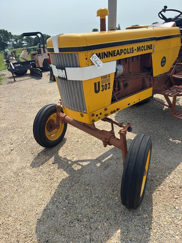 Image of Minneapolis-Moline U-302 equipment image 1