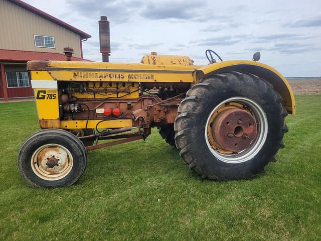 Image of Minneapolis-Moline G705 equipment image 1