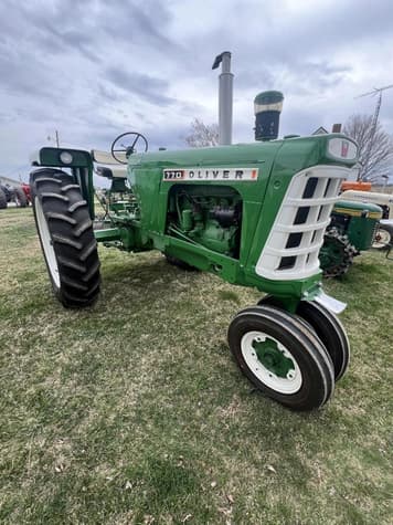 Main image Oliver 770