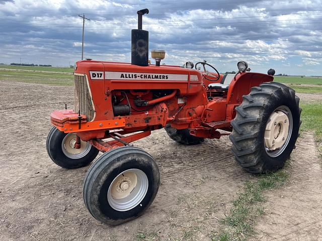 Image of Allis Chalmers D17 equipment image 2