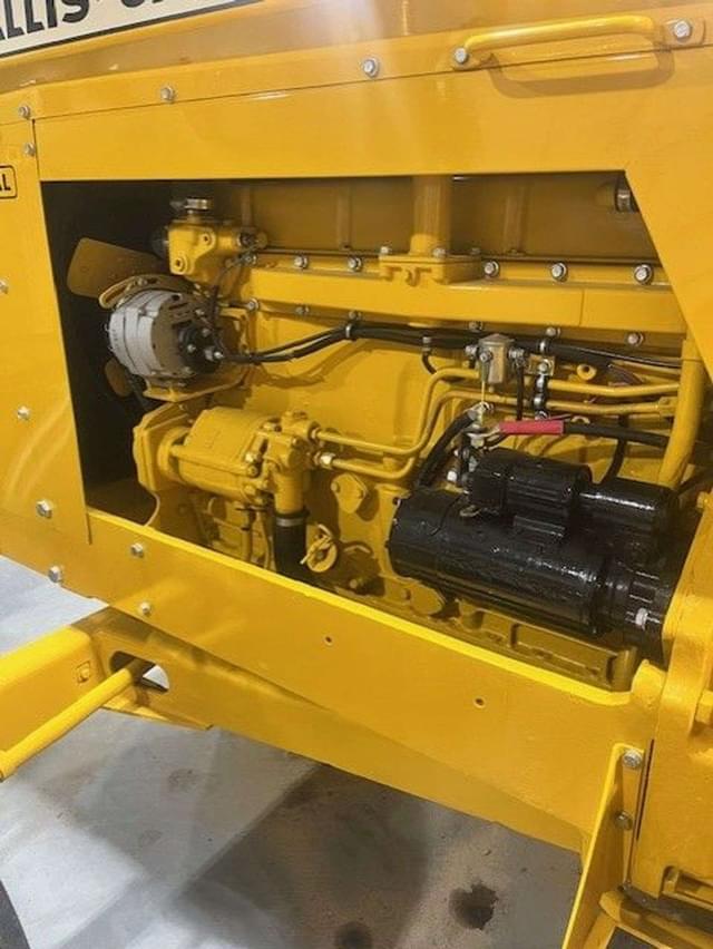 Image of Allis Chalmers D21 equipment image 2