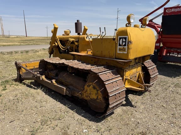 Image of Caterpillar D4D equipment image 3