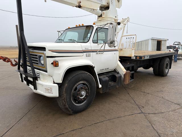 Image of Chevrolet D6500 equipment image 3