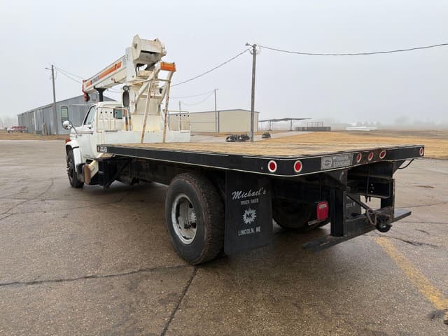 Image of Chevrolet D6500 equipment image 4