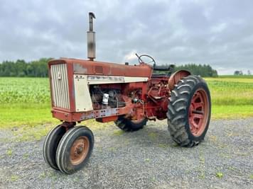 Main image Farmall 656