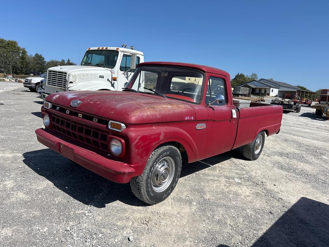 Image of Ford F-250 Primary image