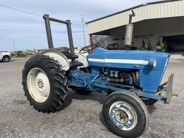 Image of Ford 3000 equipment image 2