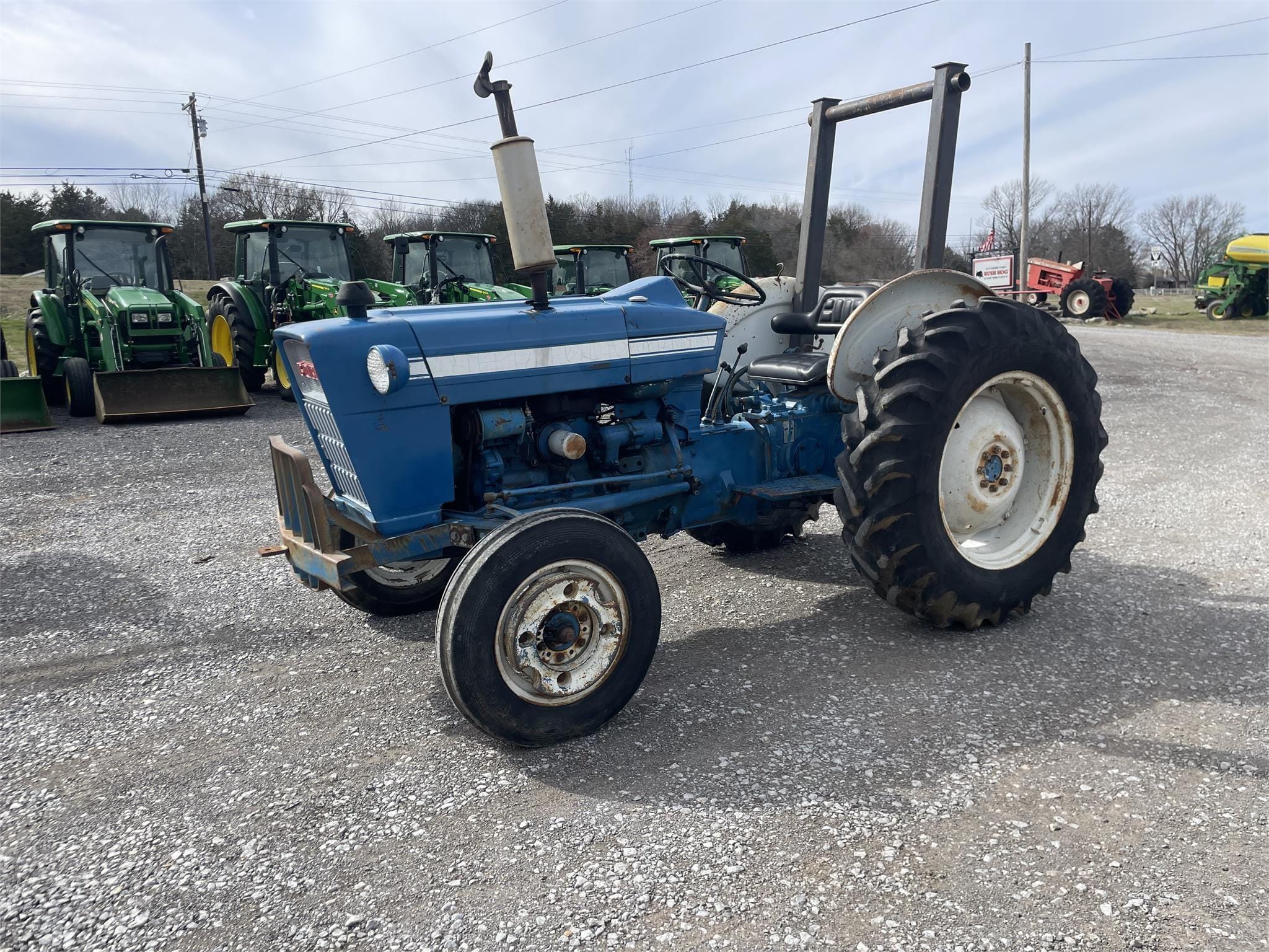 1965 Ford 3000 Equipment Image0