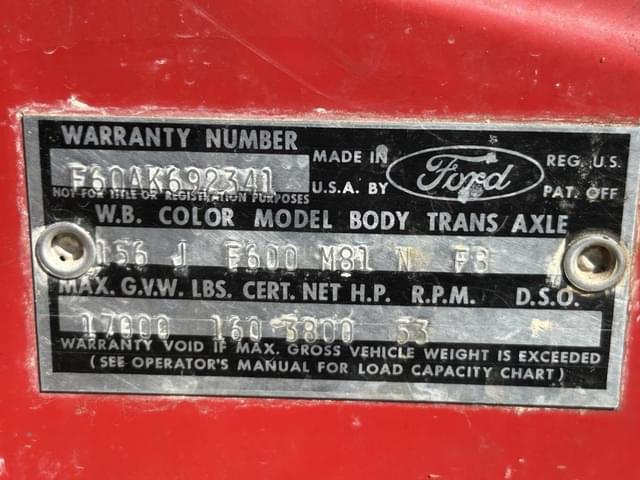 Image of Ford 600 equipment image 1