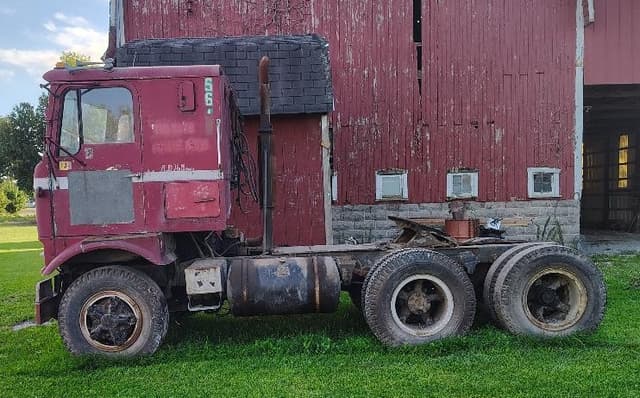 Image of GMC Undetermined equipment image 2