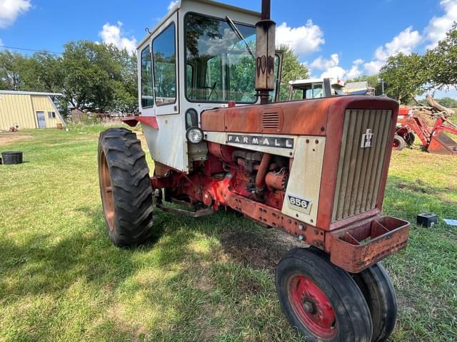 Image of Case IH 656 equipment image 4