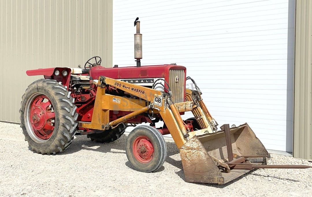 Image of International Harvester 656 Primary image