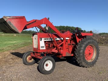 Main image International Harvester 706